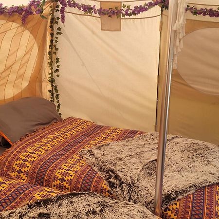 Glamping In Dromineer Hotel Exterior photo