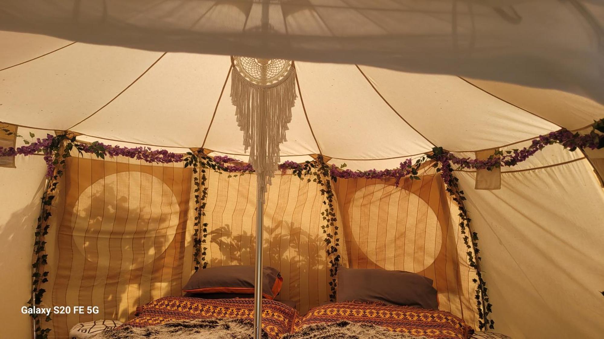 Glamping In Dromineer Hotel Exterior photo